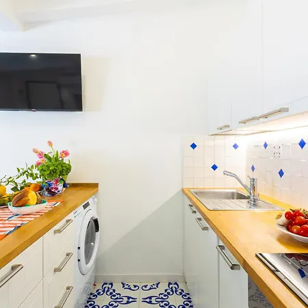Yourhome - Amami Apartament *