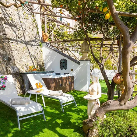 Yourhome - Amami Apartament *